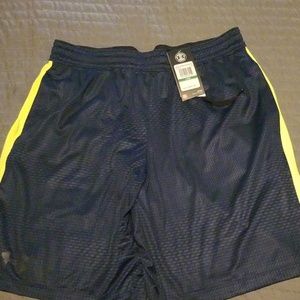 New Mens Under Armour Heat Gear Shorts.